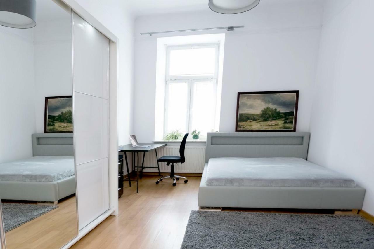 Apartment - Old Town - Cyrulicza Люблин Экстерьер фото